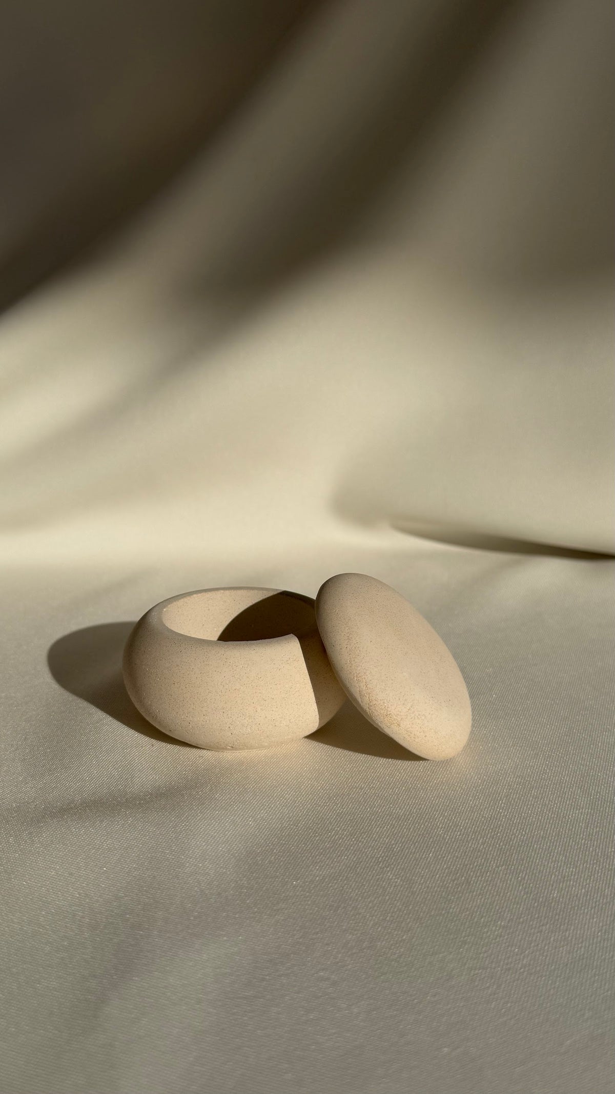 Candle Base with Lid - beige sand blend concrete