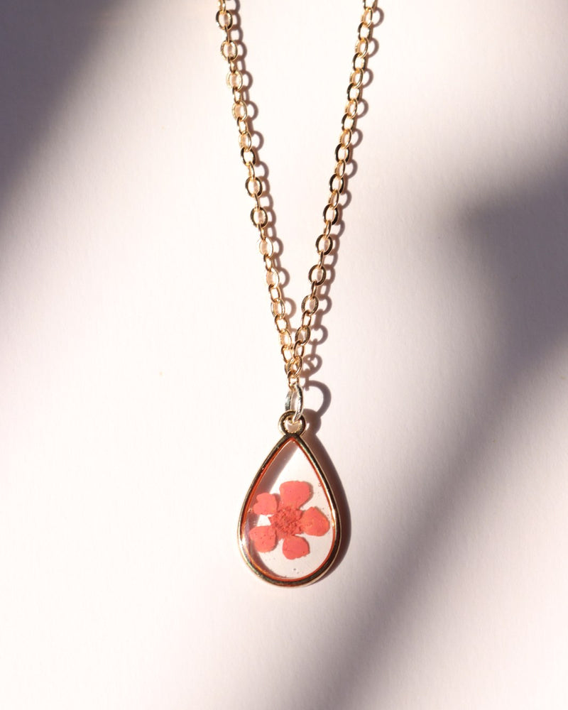 Resin Necklace - Light Purple Flower