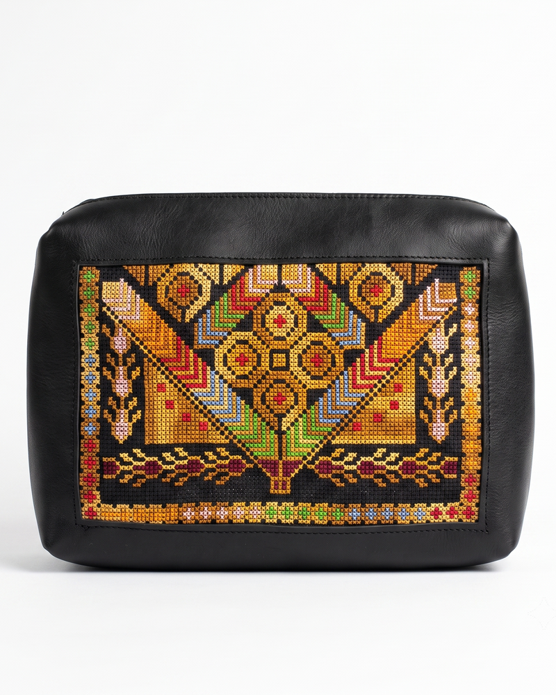 Wheat at Golden Hour – Black & Gold Tatreez Bag