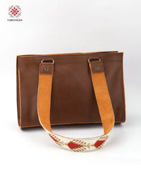 Honey Leather Embroidered Shoulder Bag
