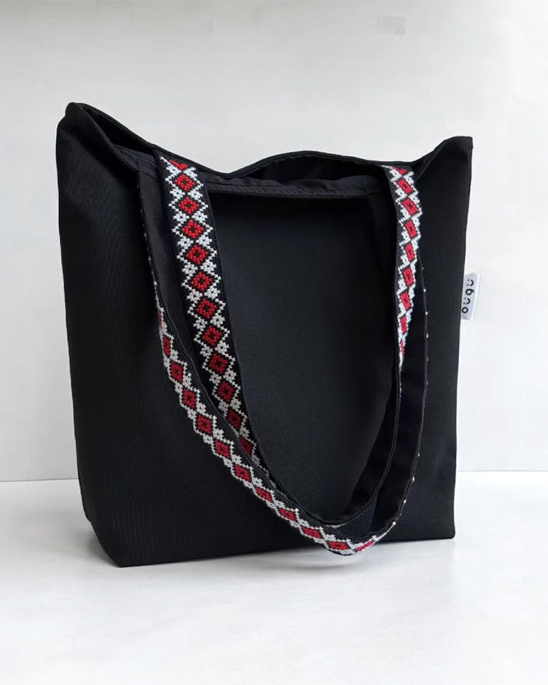 Handle Tatreez Tote