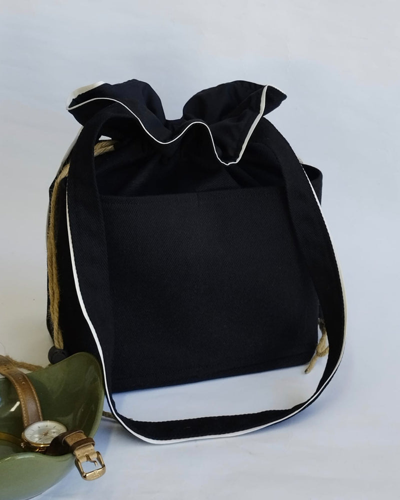 Bokjeh Tote – Black