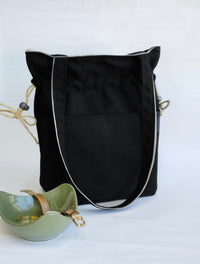 Bokjeh Tote Black