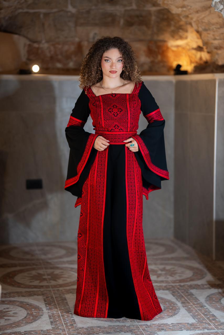 Black & Red Tatreez Thobe