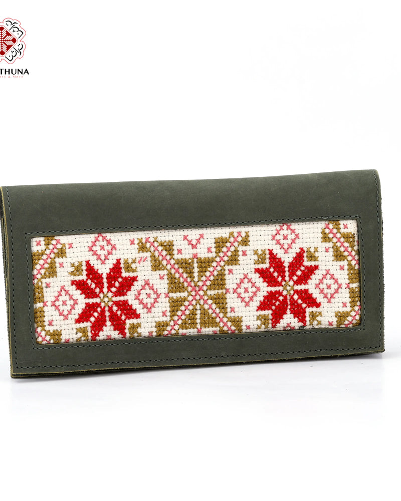 Olive Green Leather Long Wallet with Red Eight-Point Star Tatreez